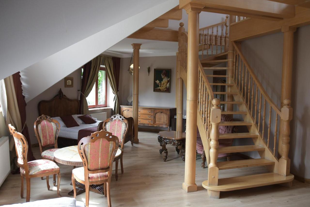 Royal Gdansk Bed & Breakfast ภายนอก รูปภาพ
