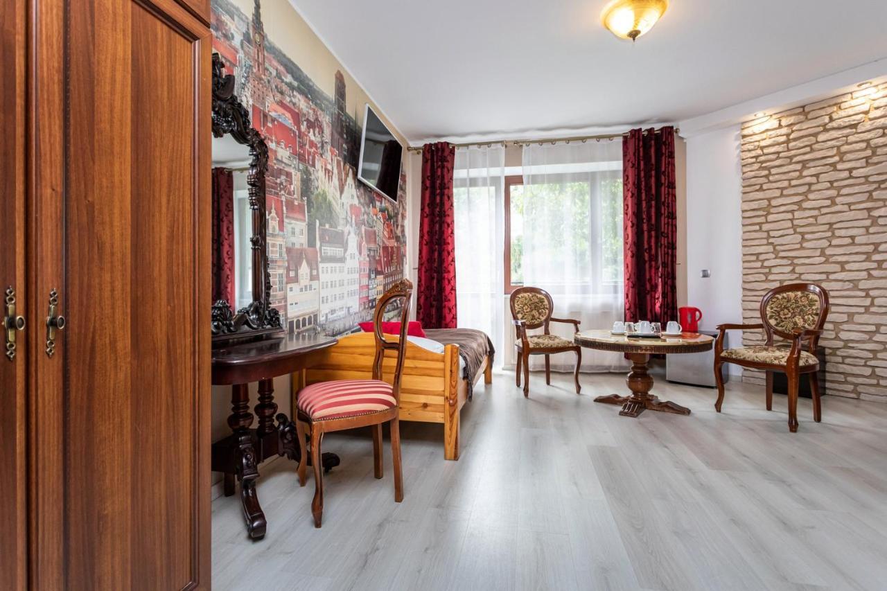 Royal Gdansk Bed & Breakfast ภายนอก รูปภาพ