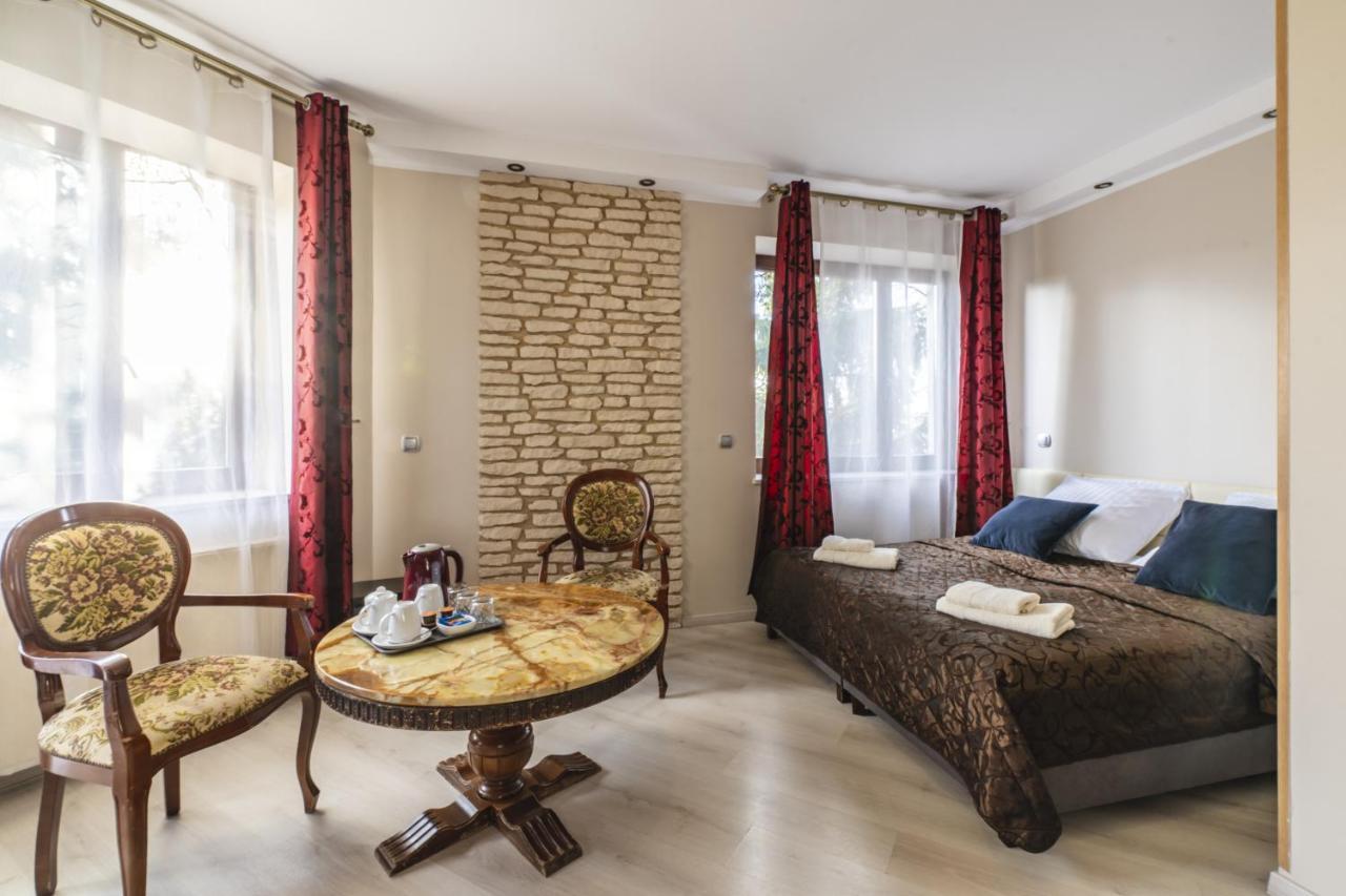 Royal Gdansk Bed & Breakfast ภายนอก รูปภาพ