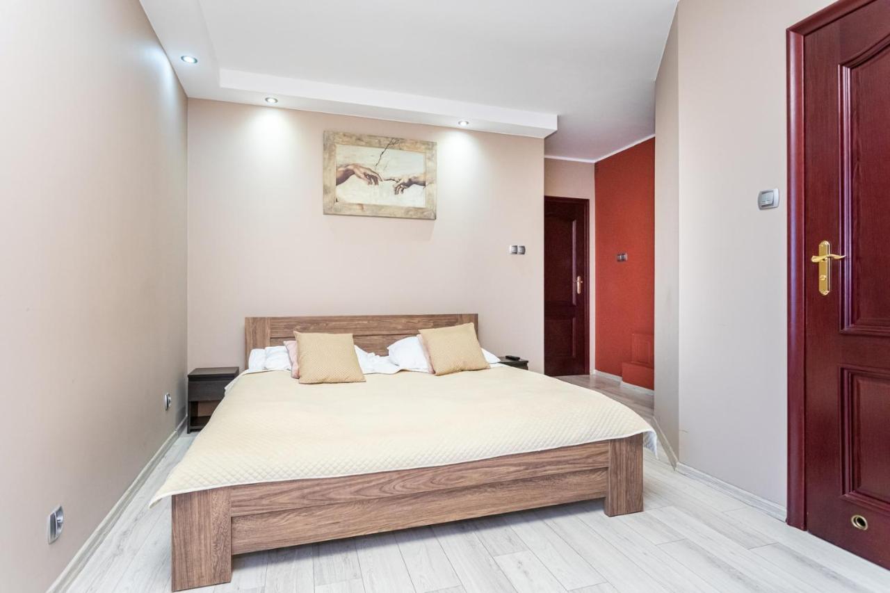 Royal Gdansk Bed & Breakfast ภายนอก รูปภาพ