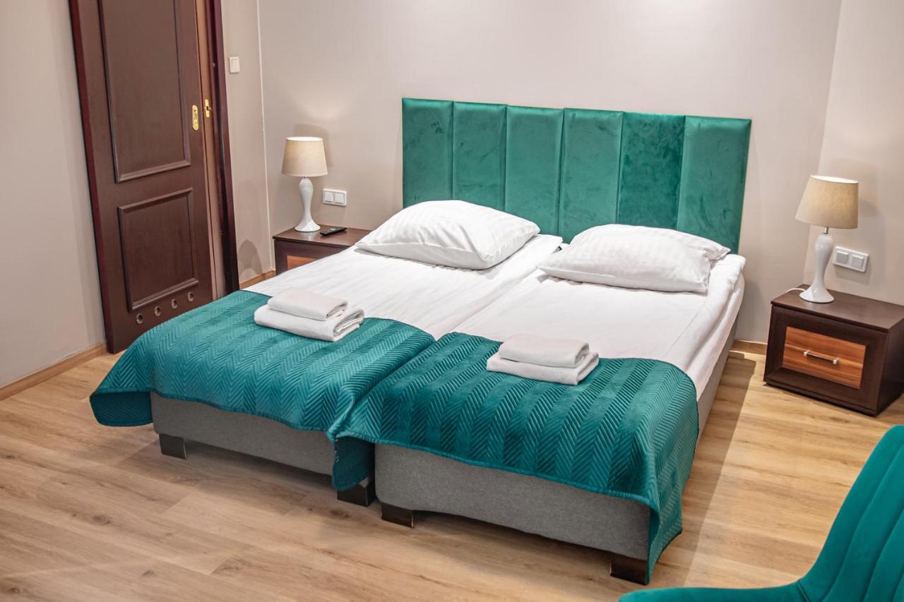 Royal Gdansk Bed & Breakfast ภายนอก รูปภาพ