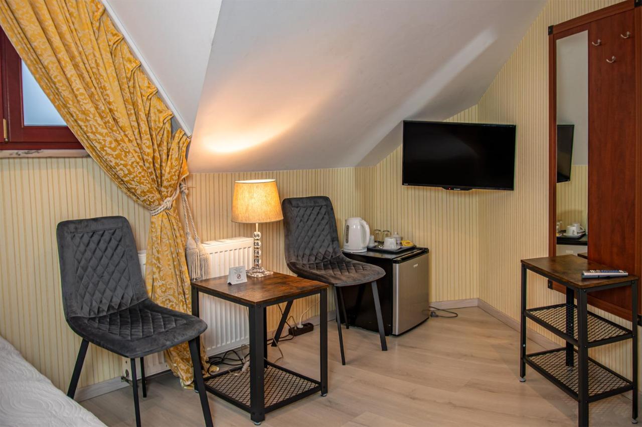 Royal Gdansk Bed & Breakfast ภายนอก รูปภาพ