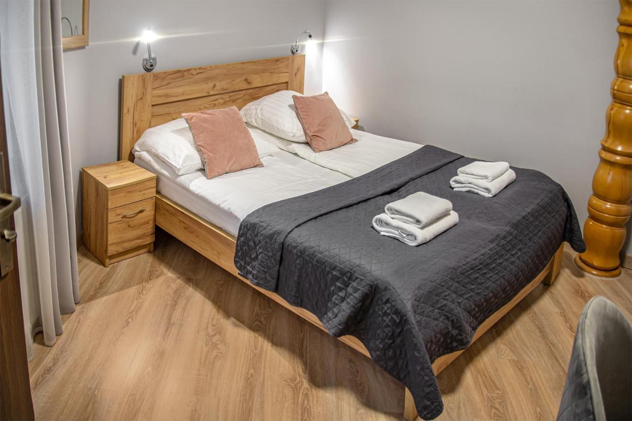 Royal Gdansk Bed & Breakfast ภายนอก รูปภาพ